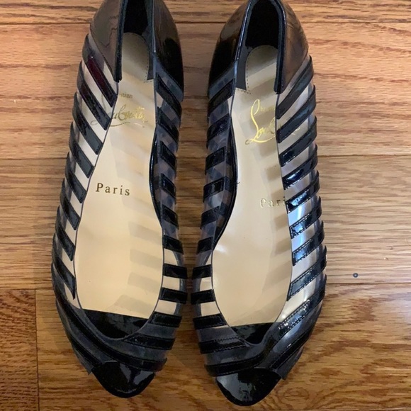 Never worn - Picture 1 of 2